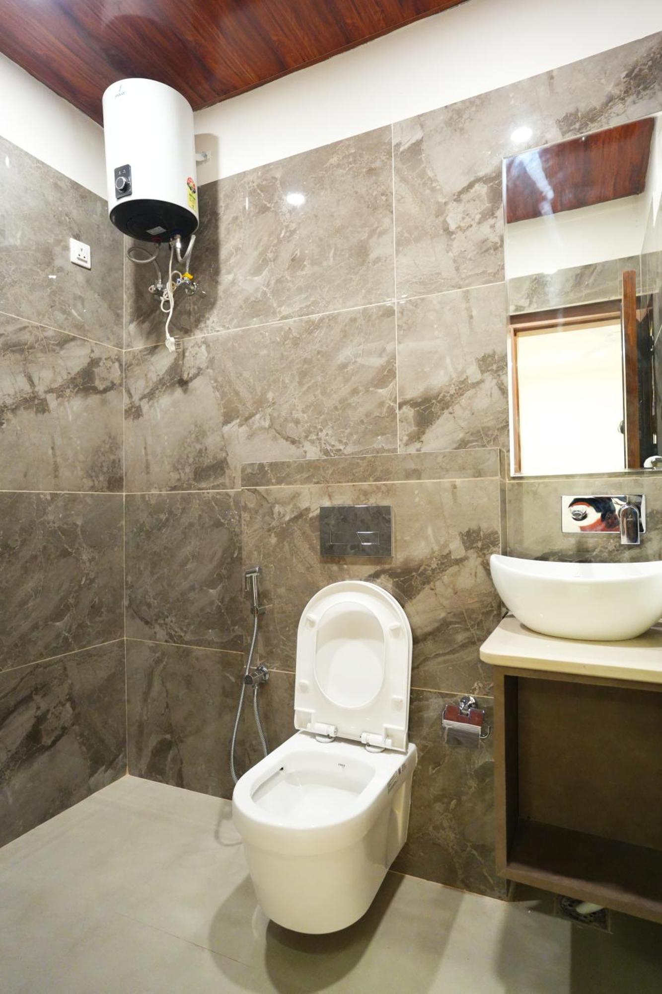 מלון ורנאסי Anaya Retreat מראה חיצוני תמונה